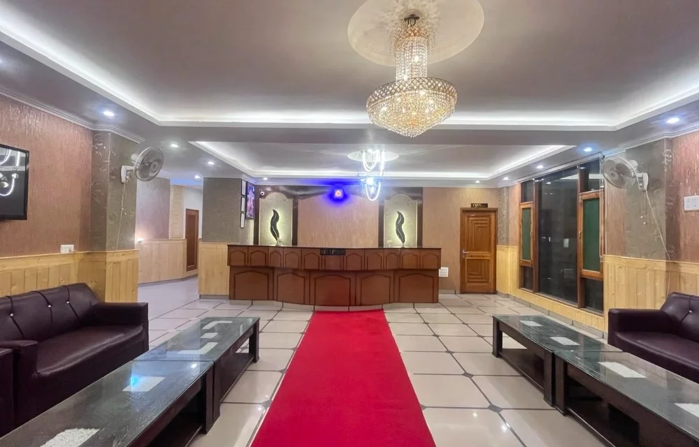 Hotel Aurelius Grand - Why Smart Travelers Choose Their Hotel Before Planning Their Itinerary in Manali