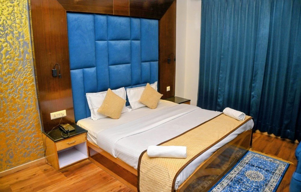 Super Deluxe at Hotel Aurelius Grand